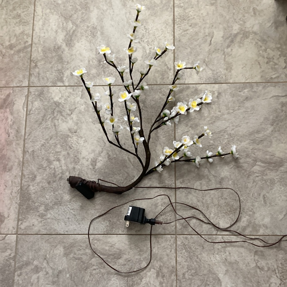 Spring Blossom Lighted Decor - Picture 2 of 4
